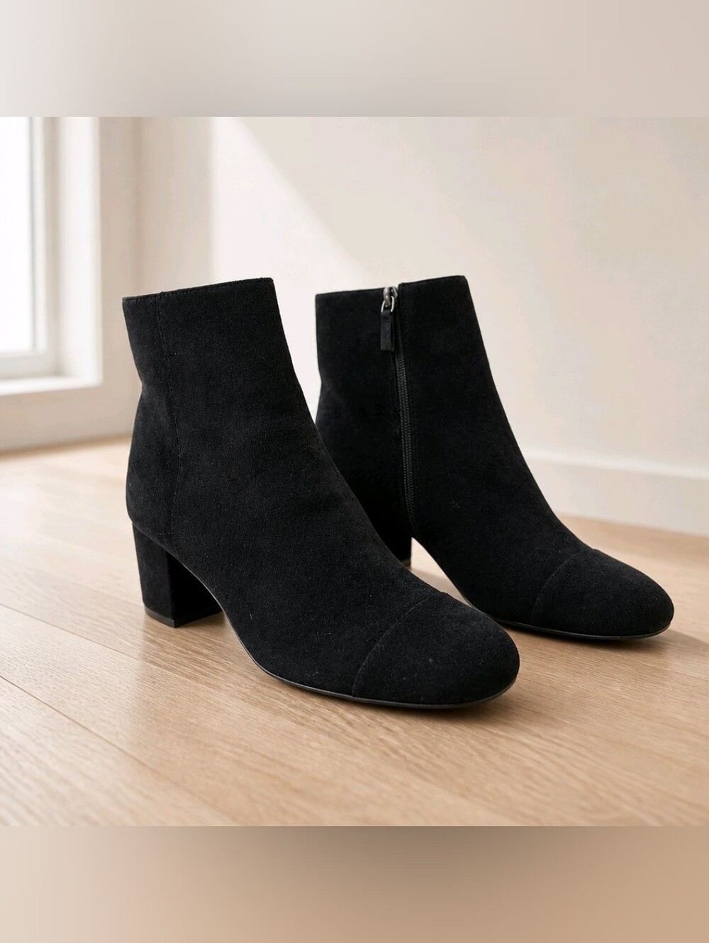 Halogen Black Suede Ankle Boots with Block Heel - Size 9.5 Hacade